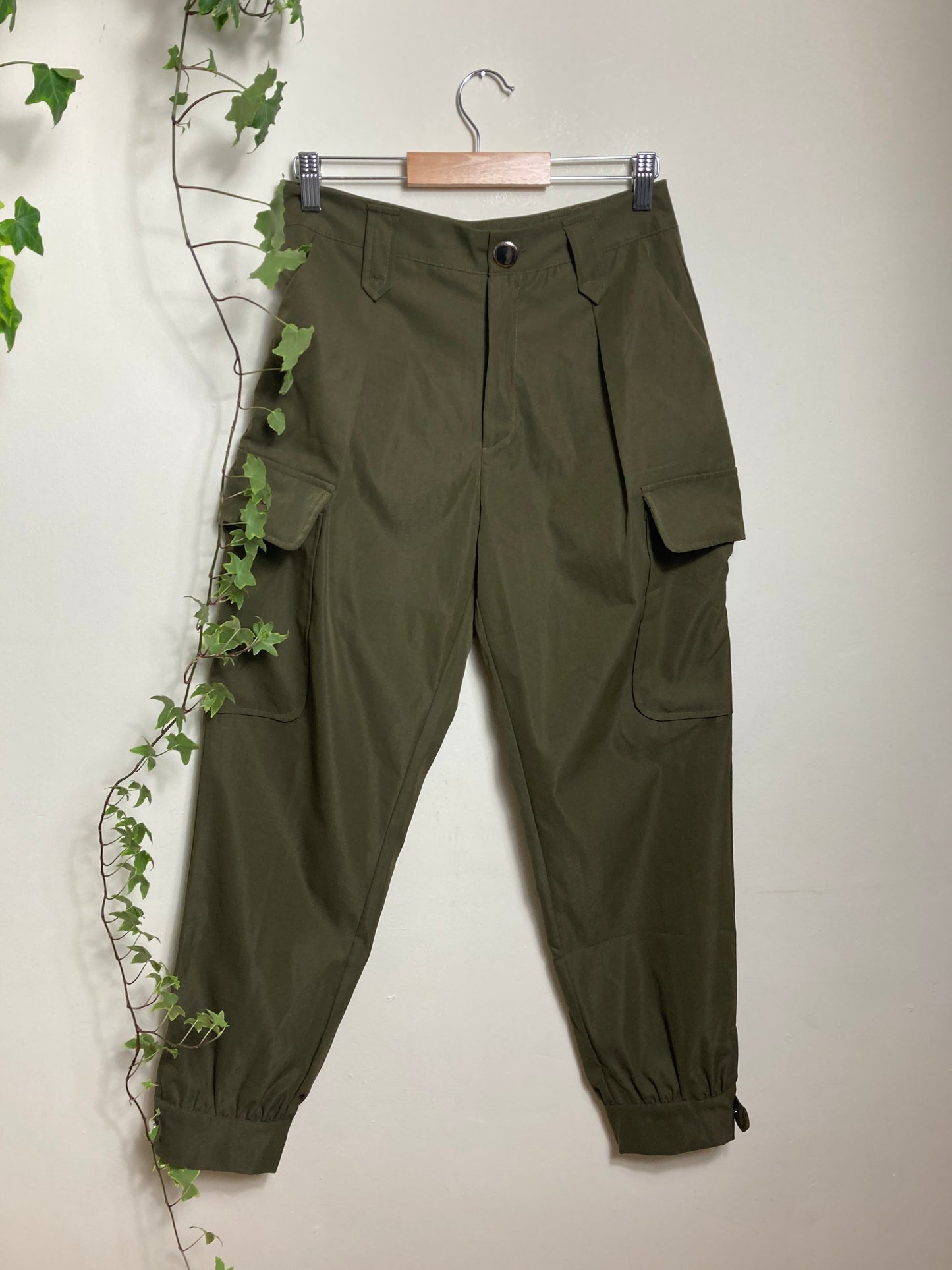 Trousers with Cargo Pockets